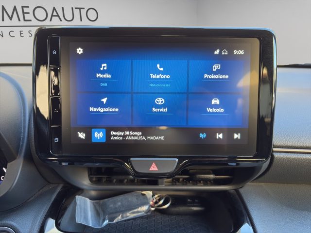 TOYOTA Yaris Cross usata, con Fari LED