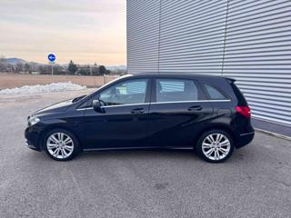 MERCEDES-BENZ B 180 usata, con Autoradio