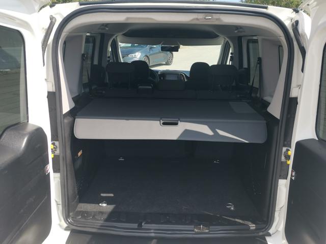 FIAT Doblo usata, con Sedile posteriore sdoppiato