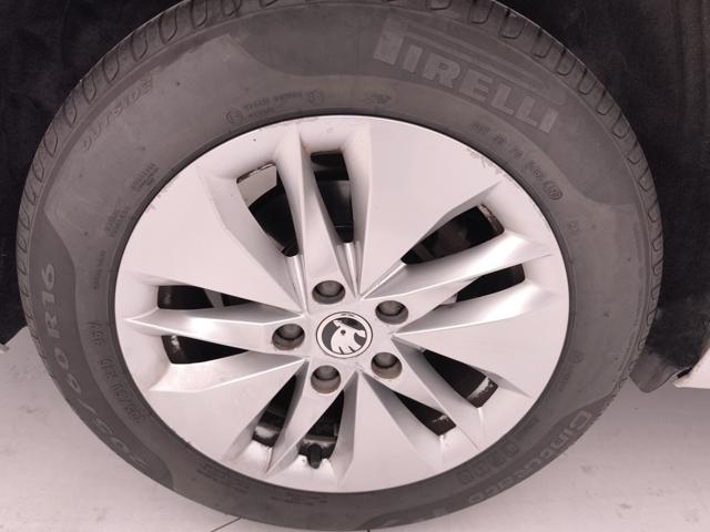 SKODA Octavia usata, con Sedile posteriore sdoppiato