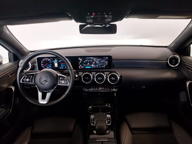 MERCEDES-BENZ A 180 usata, con Climatizzatore