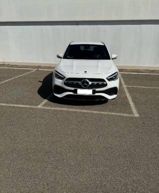 MERCEDES-BENZ GLA 250 e plug-in hybrid automatic