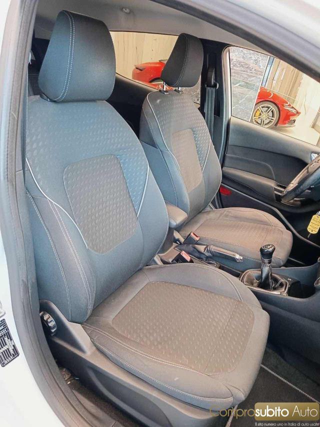 FORD Fiesta usata, con Servosterzo