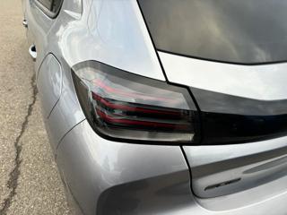 PEUGEOT 208 usata, con USB