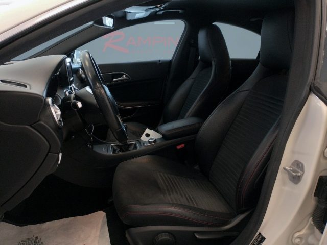MERCEDES-BENZ CLA 200 usata 15