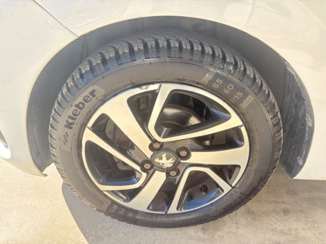 PEUGEOT 108 usata, con Lettore CD