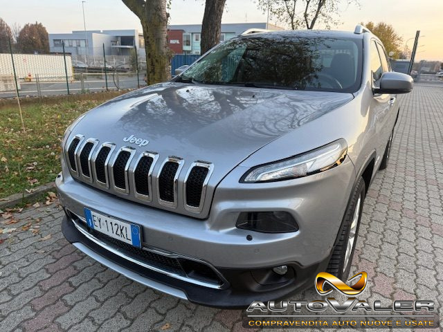 JEEP Cherokee usata, con Autoradio