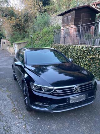 VOLKSWAGEN Passat usata, con Controllo trazione