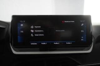 PEUGEOT 2008 usata 17