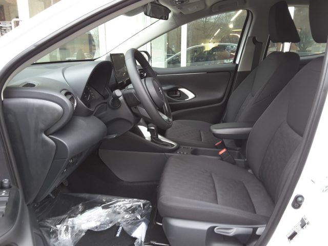 MAZDA 2 usata, con Autoradio