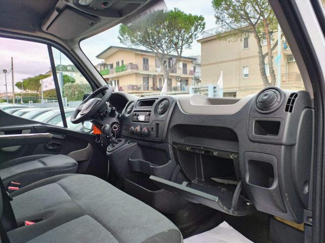 RENAULT Master usata, con Alzacristalli elettrici