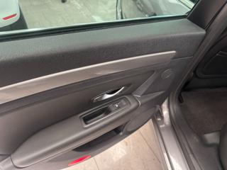 RENAULT Laguna usata, con Park Distance Control