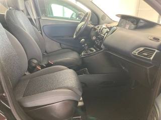 LANCIA Ypsilon usata, con ESP