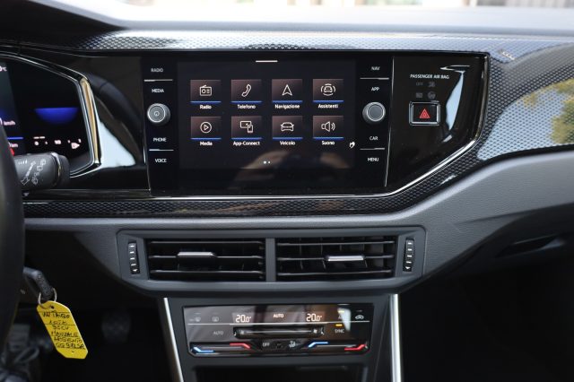 VOLKSWAGEN Taigo usata, con Ski bag