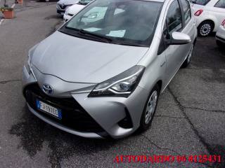 TOYOTA Yaris usata, con Autoradio