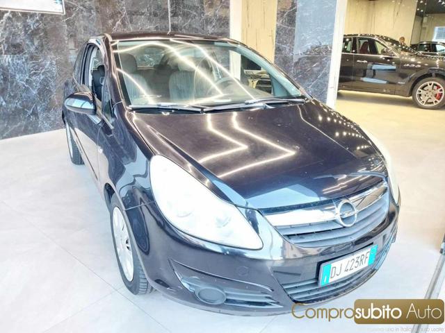 OPEL Corsa usata, con Airbag laterali