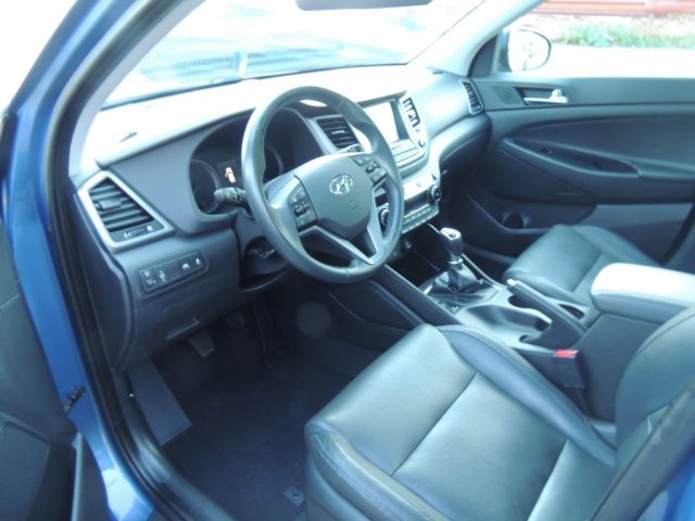 HYUNDAI Tucson usata, con Autoradio