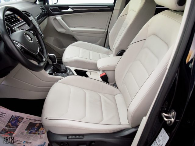 VOLKSWAGEN Tiguan Allspace usata, con Leve al volante