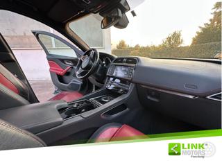 JAGUAR F-Pace usata, con Sistema di navigazione