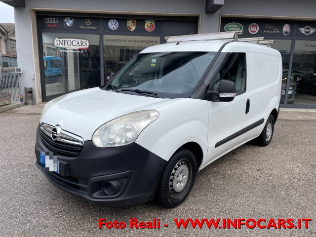 OPEL Combo usata, con Airbag laterali