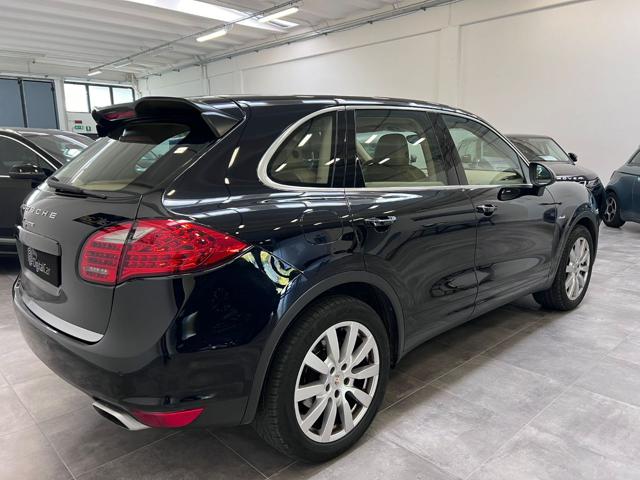 PORSCHE Cayenne usata, con Autoradio