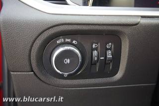 OPEL Grandland usata, con Specchietti laterali elettrici