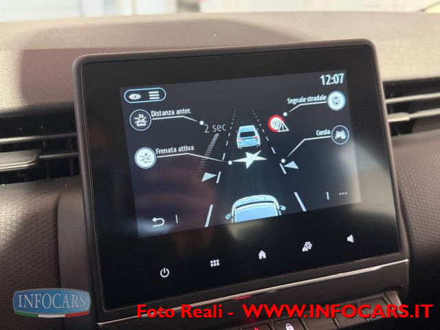 RENAULT Clio usata, con Volante in pelle