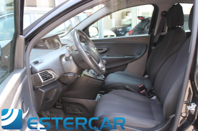 LANCIA Ypsilon usata, con Airbag Passeggero