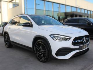 MERCEDES-BENZ GLA 200 d Automatic Premium