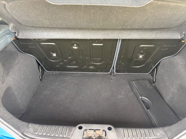 FORD Fiesta usata 37