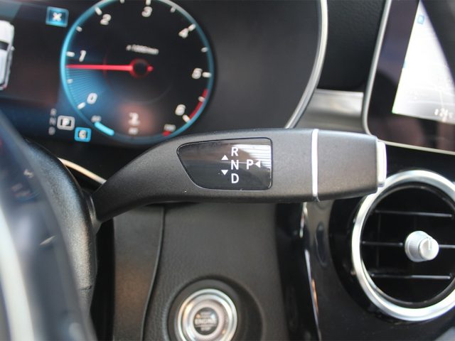 MERCEDES-BENZ GLC 220 usata, con Specchietti laterali elettrici