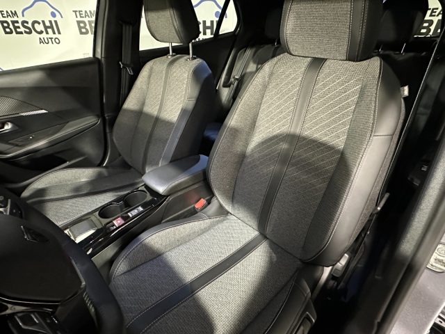 PEUGEOT 2008 usata, con Climatizzatore