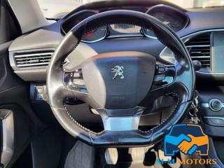 PEUGEOT 308 usata, con Controllo automatico clima