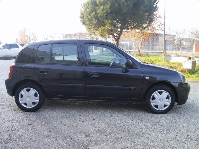RENAULT Clio usata, con Fendinebbia