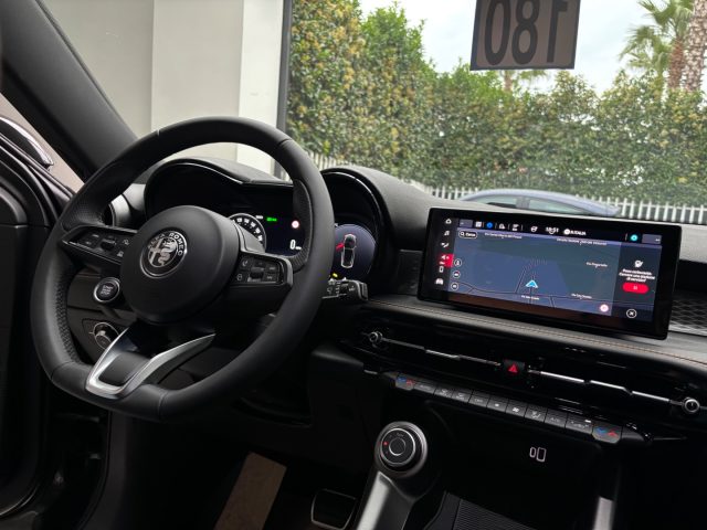 ALFA ROMEO Tonale usata, con Volante in pelle