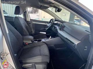 VOLKSWAGEN Golf Variant usata, con Park Distance Control