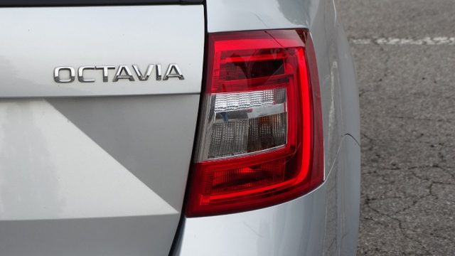 SKODA Octavia usata, con MP3