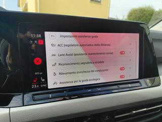 VOLKSWAGEN Golf usata, con Controllo trazione