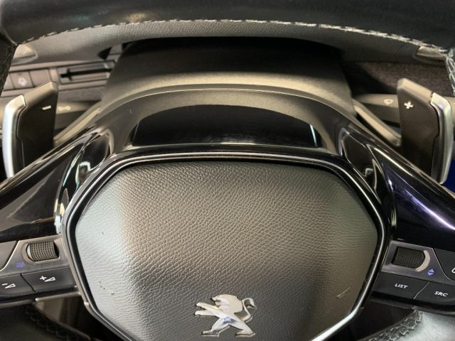 PEUGEOT 3008 usata, con Sistema di navigazione