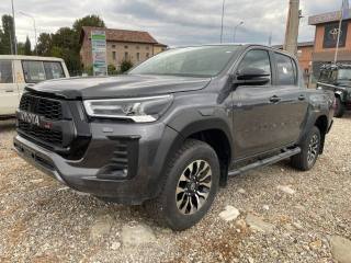 TOYOTA Hilux usata, con Fendinebbia