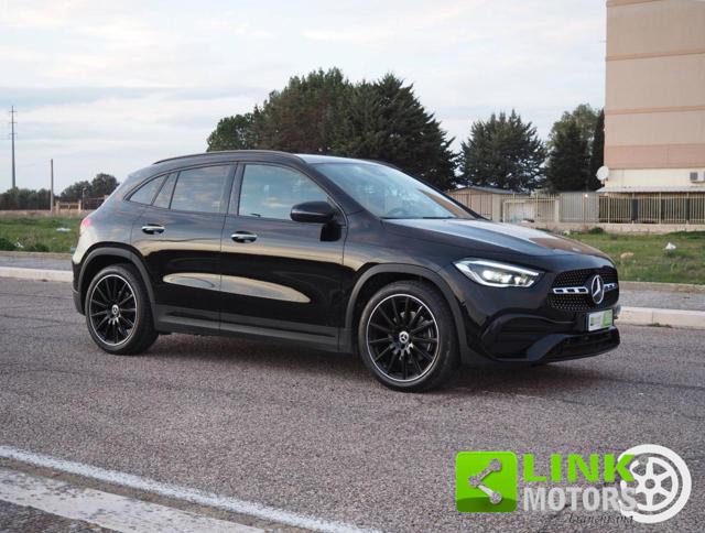 MERCEDES-BENZ GLA 200 usata, con Chiusura centralizzata