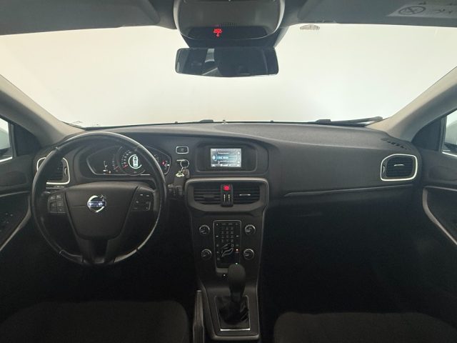 VOLVO V40 usata 8