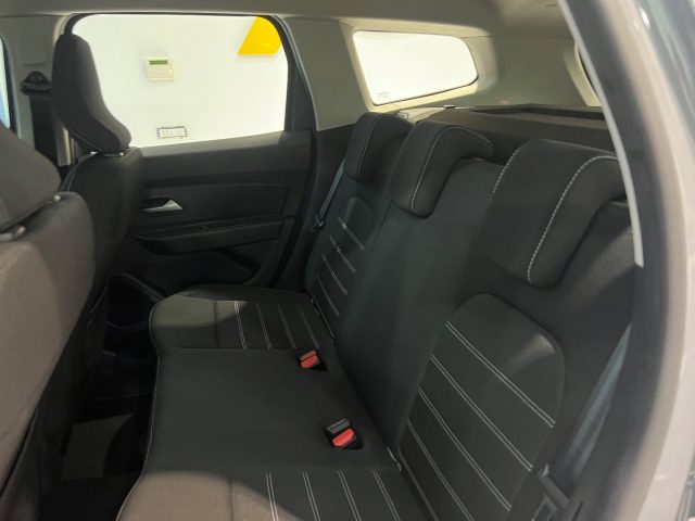 DACIA Duster usata, con USB