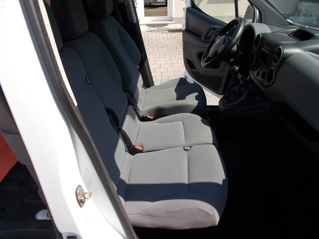 PEUGEOT Partner usata, con Boardcomputer