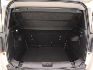 JEEP Renegade usata, con USB