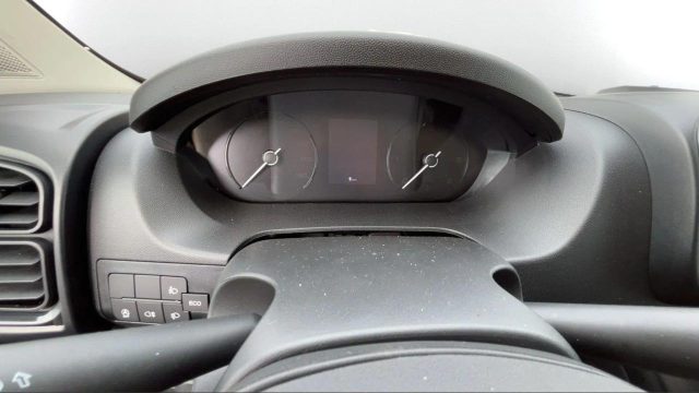 PEUGEOT Boxer usata, con USB