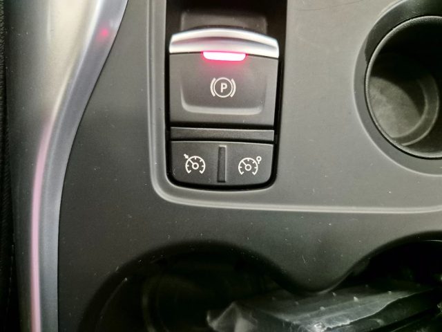 RENAULT Kadjar usata, con Sensori di parcheggio posteriori