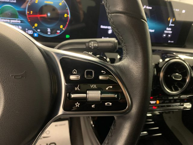 MERCEDES-BENZ A 180 usata, con Sensore di pioggia