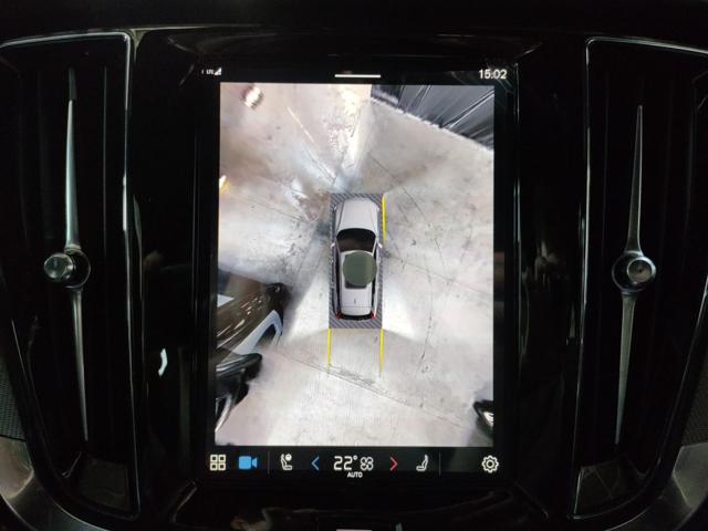 VOLVO V60 usata, con Touch screen