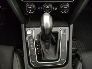 VOLKSWAGEN Passat Alltrack usata, con Touch screen